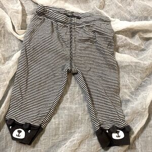 4/$10 🦄 Striped Pants